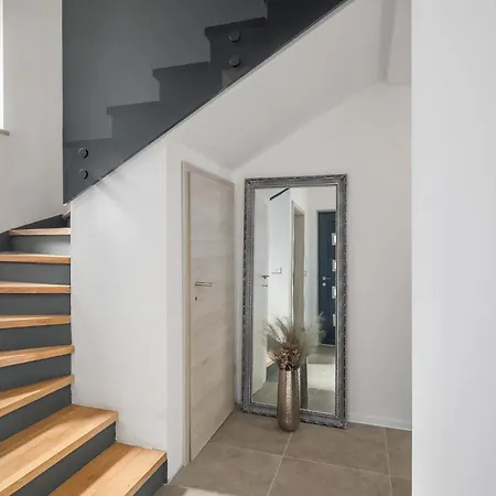 Amazing In With Kitchen Holiday home